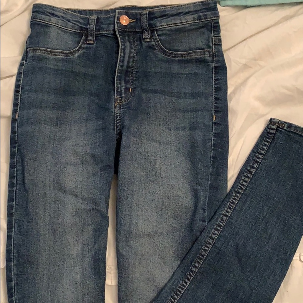 skinny jeans